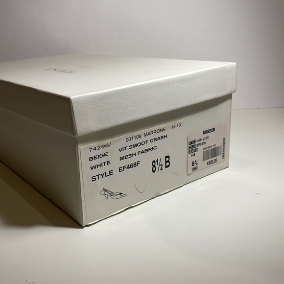 Escada Gold Heels - Picture 6 of 6